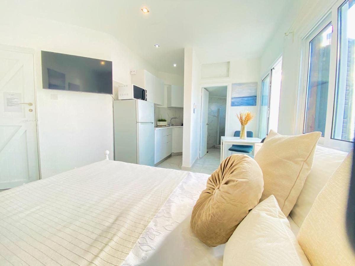 Phaedrus Living : Luxury Flat Lighthouse 75 Appartement Paphos Buitenkant foto